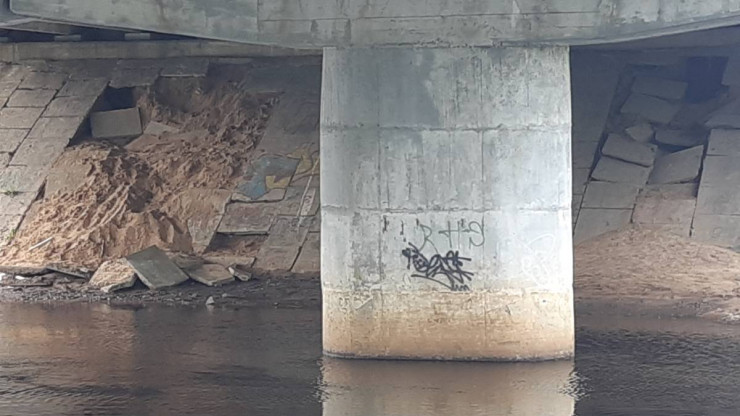 В Твери в Первомайском районе разрушается мост - народные новости ТИА