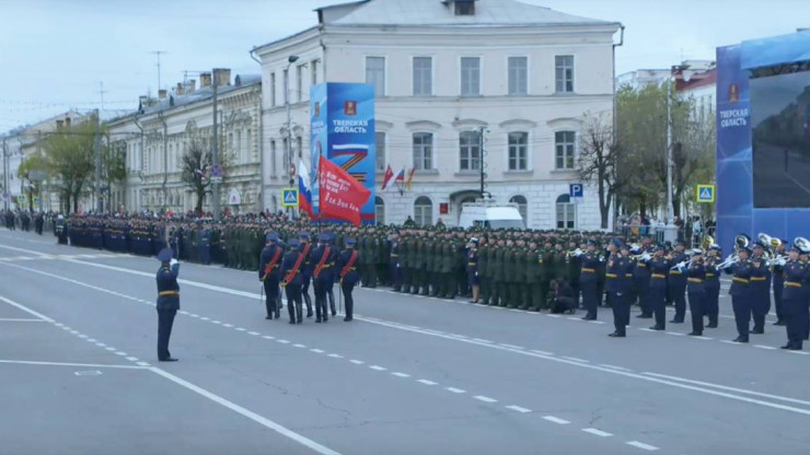 В Твери состоялся военный парад в честь Дня Победы - новости ТИА