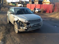 В Тверской области на трассе пьяная женщина-водитель устроила ДТП, скрылась с места аварии, но потом одумалась и вернулась