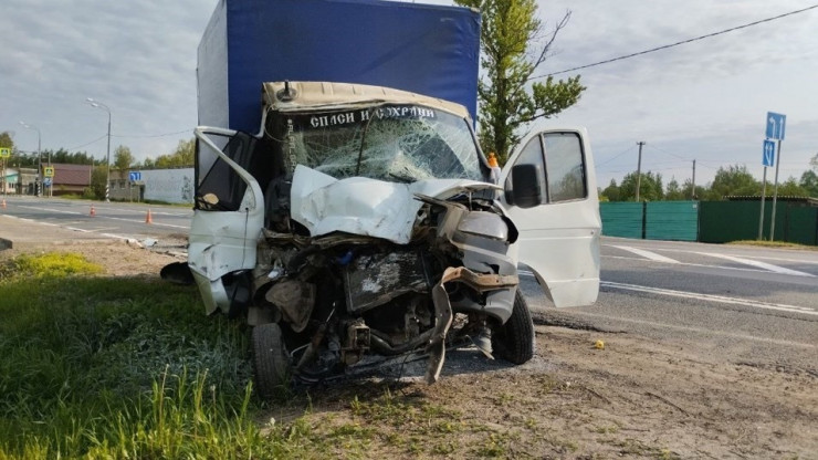 В Тверской области водитель уснул за рулём и устроил ДТП - новости ТИА
