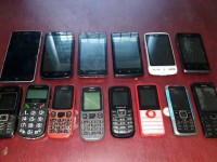 В торжокской колонии неизвестный пытался передать заключённым 14 мобильных телефонов - новости ТИА