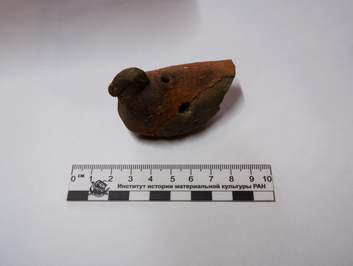 Археологи откопали в Твери игрушку-свистульку XVI века - новости ТИА