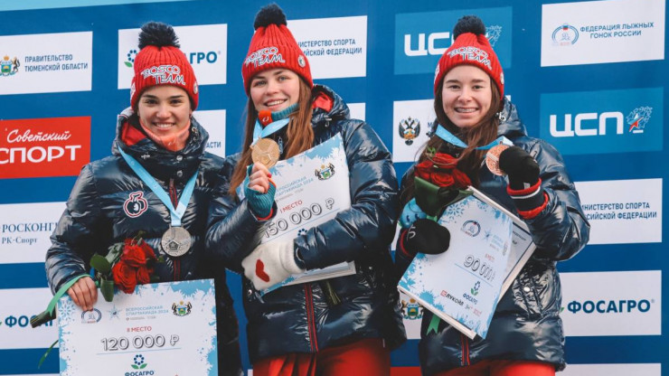Лыжница Дарья Непряева завоевала "бронзу" на Всероссийской зимней спартакиаде - новости ТИА