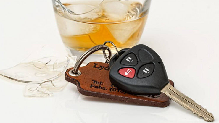 В Торопце за повторное пьяное вождение у мужчины конфисковали автомобиль - новости ТИА