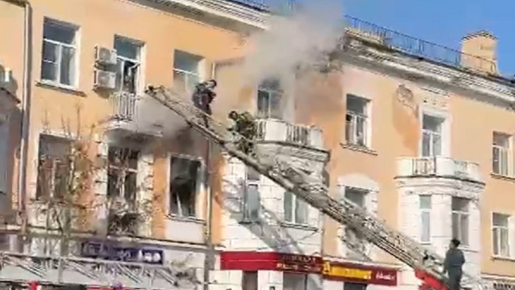 Опубликовано видео спасения ребенка на пожаре в центре Твери - новости ТИА