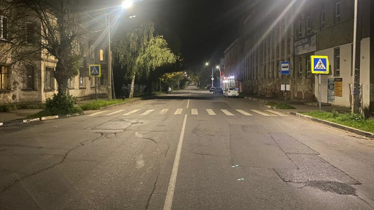В Тверской области на пешеходном переходе сбили сразу двух человек - новости ТИА