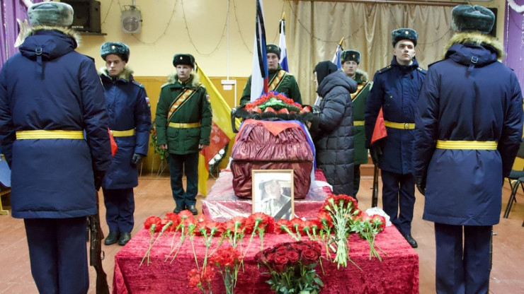 В Тверской области похоронили погибшего в СВО 50-летнего Игоря Трофимова - новости ТИА