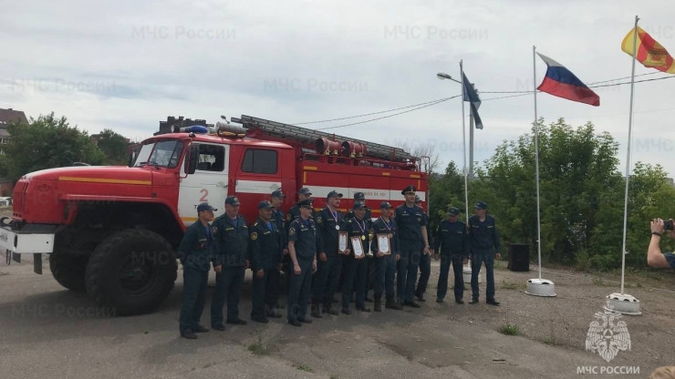 В тверском МЧС выбрали лучших водителей пожарных машин - новости ТИА