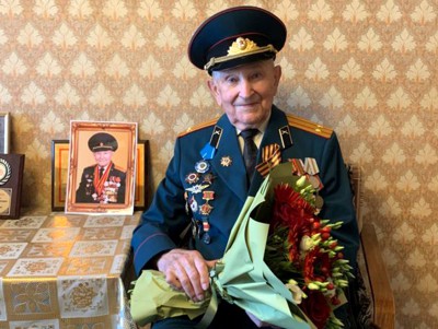 Игорь Руденя  по телефону поздравил ветерана Ивана Кладкевича с 97-летием - новости ТИА