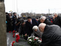 В Твери возложили цветы к Обелиску Победы - новости ТИА