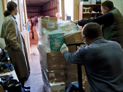 Тверь отправила гуманитарную помощь для разрушенного храма в Лисичанске  - новости ТИА