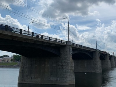  Движение пешеходов по Новому Волжскому мосту не ограничат - новости ТИА