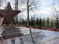 В Твери к 9 мая отремонтируют воинские захоронения и мемориалы - новости ТИА