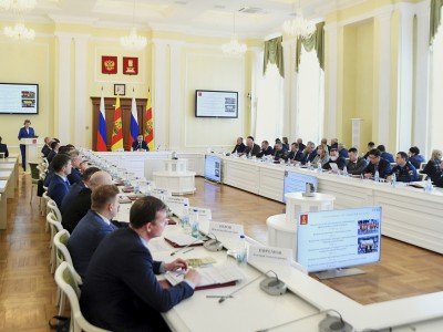 В правительстве Тверской области обсуждали меры поддержки экономики - новости ТИА