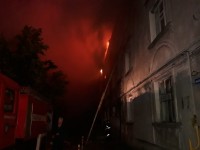 Крупный пожар в жилом доме тушили ночью в Тверской области - новости ТИА