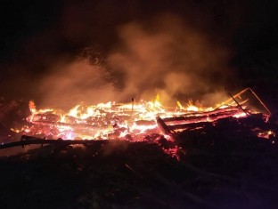 В деревне Тверской области на пожаре погибла женщина, и пострадал мужчина - новости ТИА