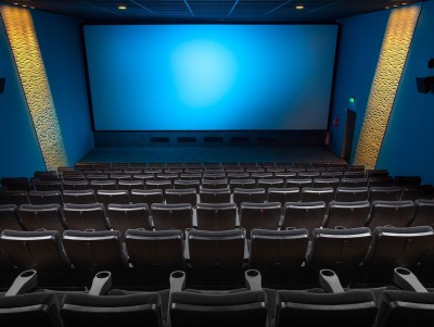 Кинотеатры обяжут предупреждать зрителей о наличии и длительности рекламы - новости ТИА