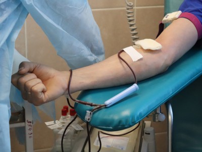 За апрель тверские доноры сдали более 220 литров крови - новости ТИА