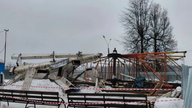 В Твери полностью демонтировали колесо обозрения: фото, видео - новости ТИА