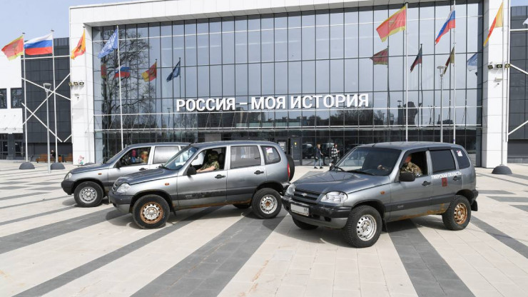 Тверская область направила в зону специальной военной операции три автомобиля - новости ТИА