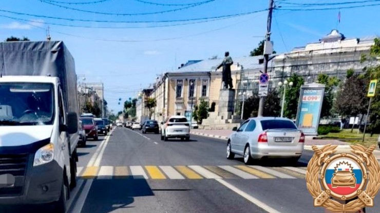 На Советской улице в Твери сбили пешехода: мужчина попал в больницу - новости ТИА