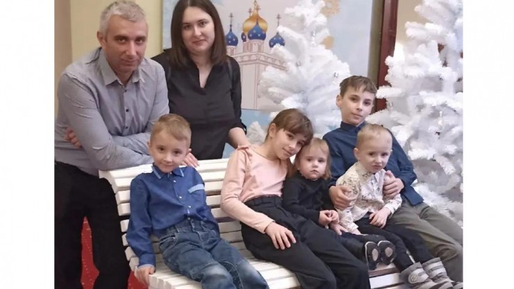 Полицейский из Твери – отец восьмерых детей рассказал о настоящей любви и семейном счастье - новости ТИА