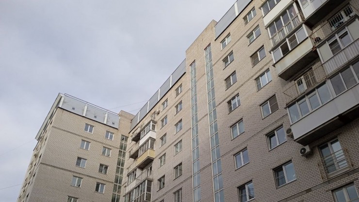 Путь к свету: жители Твери пытаются решить кризис электроснабжения в своем доме - новости ТИА