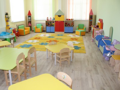 В РФ сотни школ и десятки детских садов закрыли на карантин из-за ковида - новости ТИА