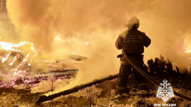 На пожаре в Весьегонском округе найдено тело погибшего - новости ТИА