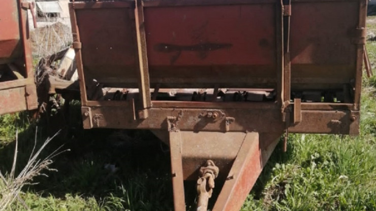 В сельхозкооперативе в Тверской области с тракторного прицепа украли колеса - новости ТИА