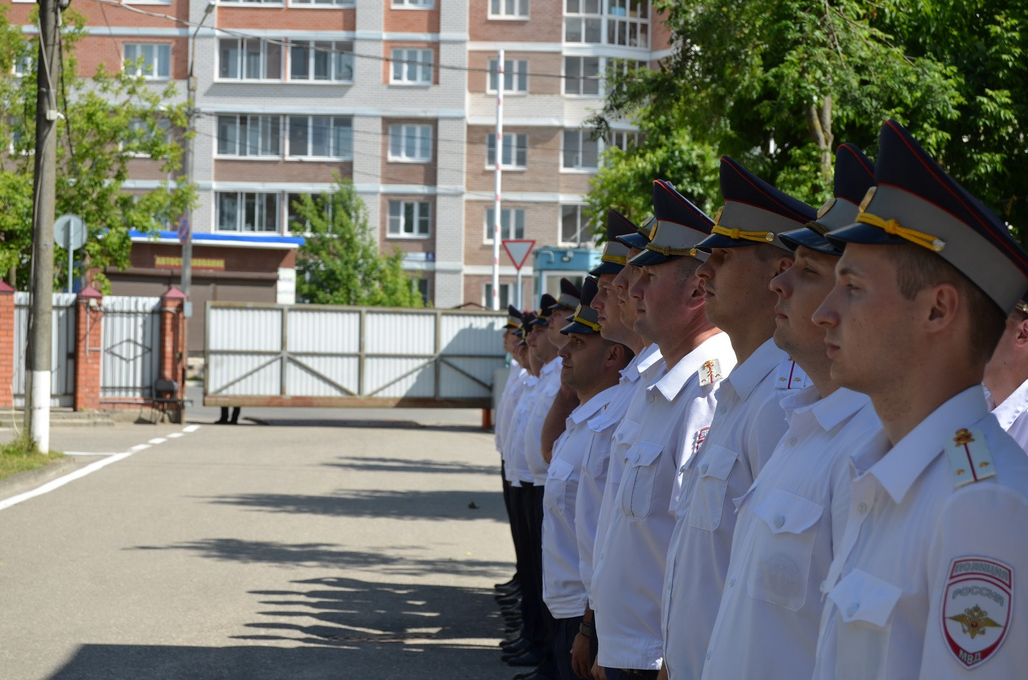 В Твери в День ГИБДД наградили лучших сотрудников ведомства - ТИА