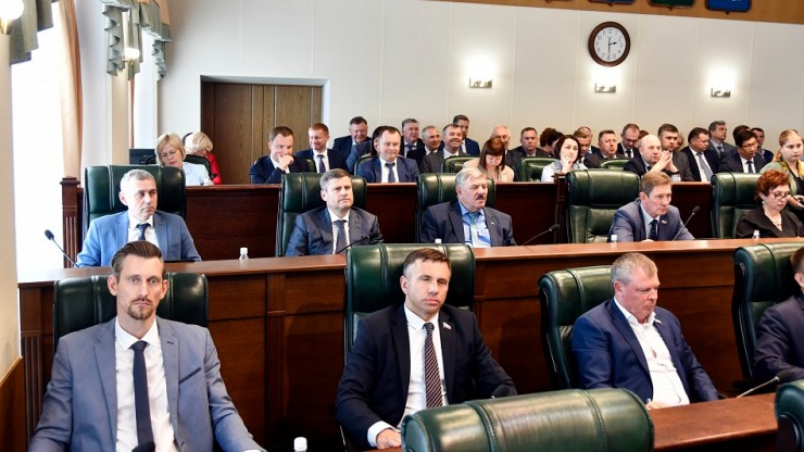 Областной парламент ратифицировал Соглашение о сотрудничестве с Гродненским Советом депутатов - новости ТИА