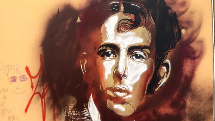 В Твери закрасили портрет-граффити Мандельштама - новости ТИА