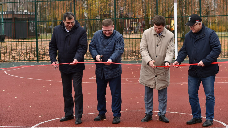 В Тверской области открыли новую баскетбольную площадку - новости ТИА