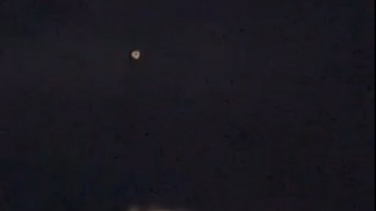Тверичанка сняла на видео НЛО в небе над Тверью - новости ТИА