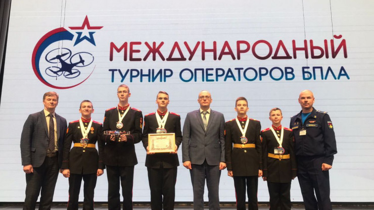 Тверские суворовцы завоевали серебро в Международном турнире операторов БПЛА - новости ТИА