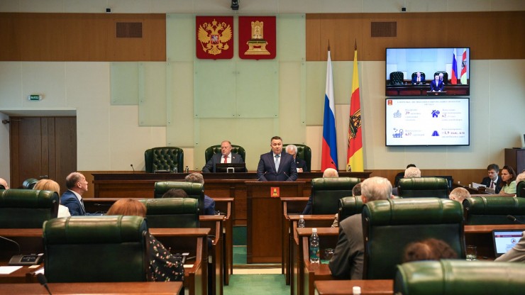 Лидеры депутатских фракций областного парламента прокомментировали отчёт Губернатора - новости ТИА