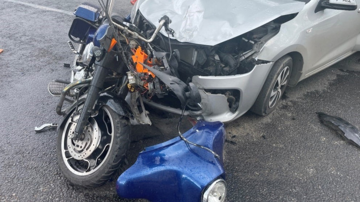В Твери в аварии пострадал водитель мотоцикла Harley-Davidson - новости ТИА