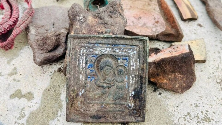 Под Кимрами участник СВО нашел старинную икону на месте строительства часовни - новости ТИА