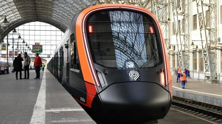 Черная "Иволга 4.0", выпущенная на Тверском вагонзаводе, преодолела знаковую отметку - новости ТИА