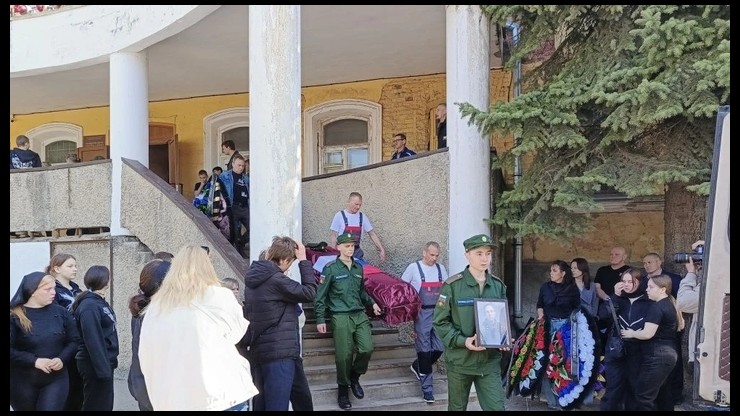 В Тверской области похоронили двух бойцов, погибших на СВО - новости ТИА