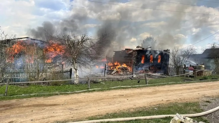 Два дома в Тверской области сгорели из-за печи - новости ТИА