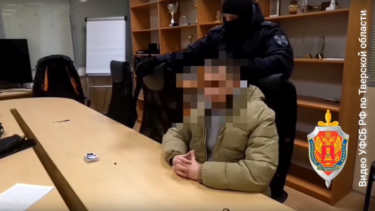 В Твери сотрудники мобильного оператора торговали сим-картами и данными клиентов - новости ТИА