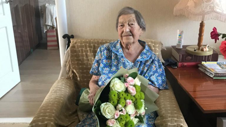 101 год исполнился жительнице Твери Раисе Алексеевне Лебедевой - новости ТИА