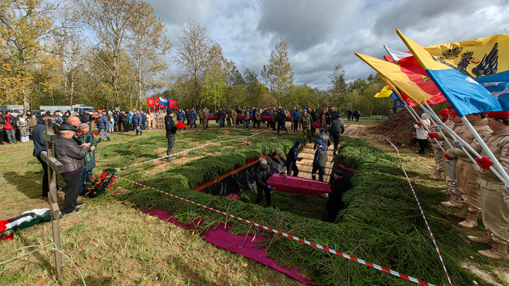 В Тверской области перезахоронили 62 воинов Великой Отечественной войны - новости ТИА