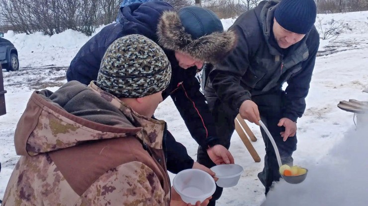 В Тверской области сотрудники колонии наловили рыбы на знатную уху - новости ТИА