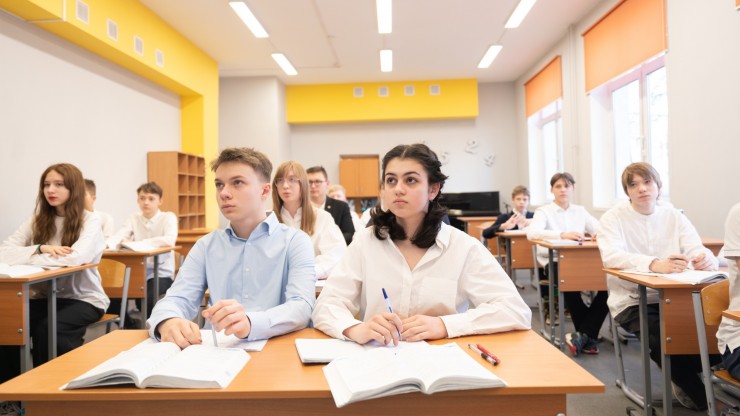 В российских школах будут выставлять оценки за поведение - новости ТИА