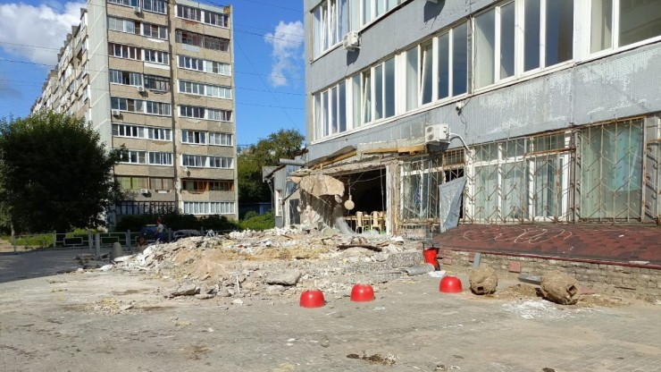 В Твери на площади Капошвара снесли кафе "Душанбе" - новости ТИА