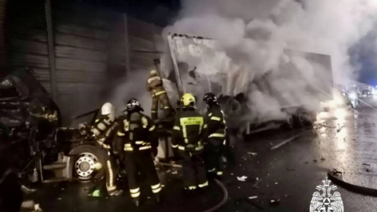 В Конаковском округе после ДТП вспыхнул грузовик - новости ТИА