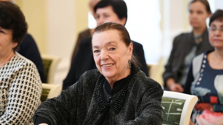 Актриса Тверского театра драмы Наина Хонина удостоена премии "Золотой маски" - новости ТИА